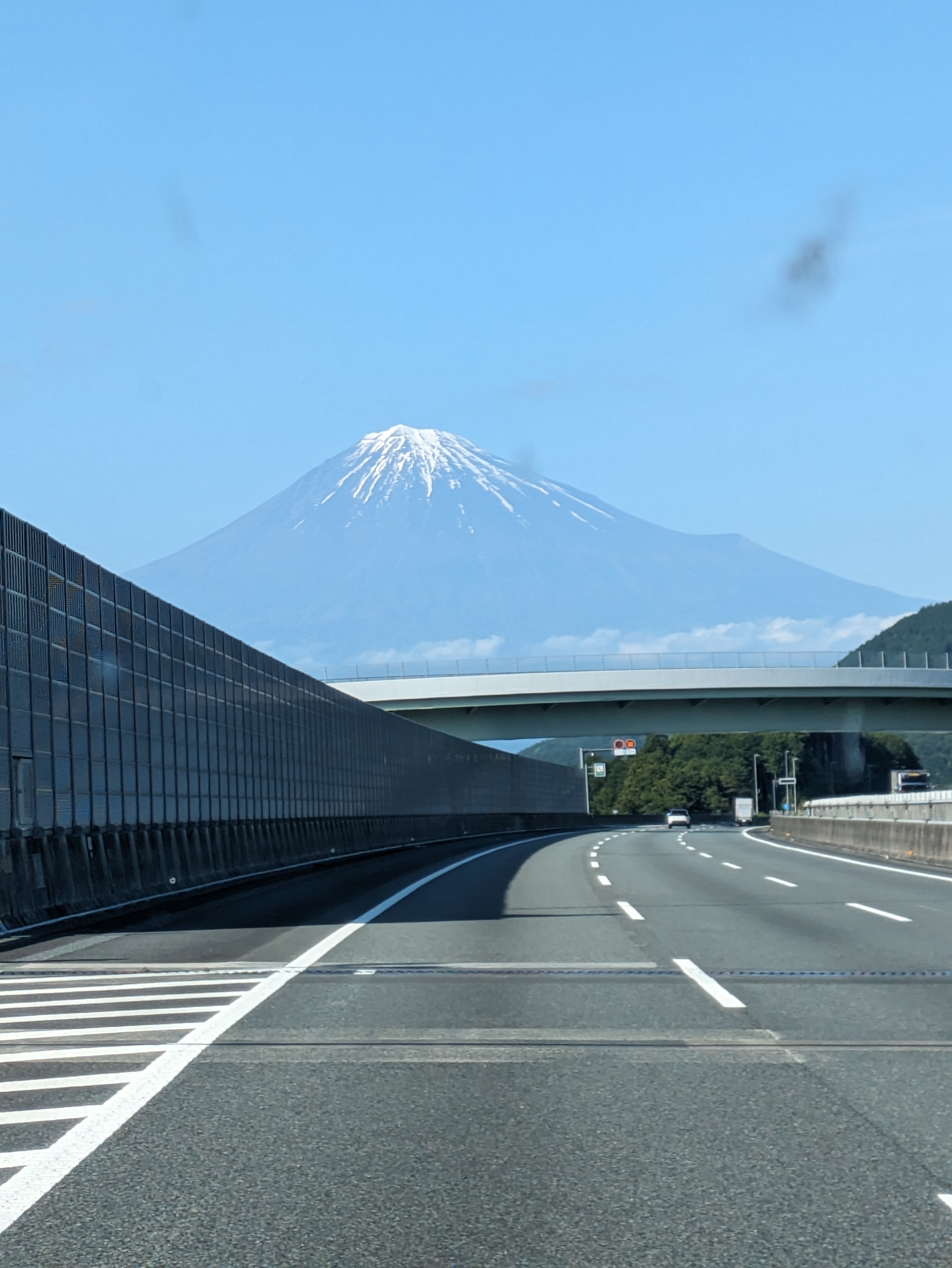 PXL_20240511_064432770